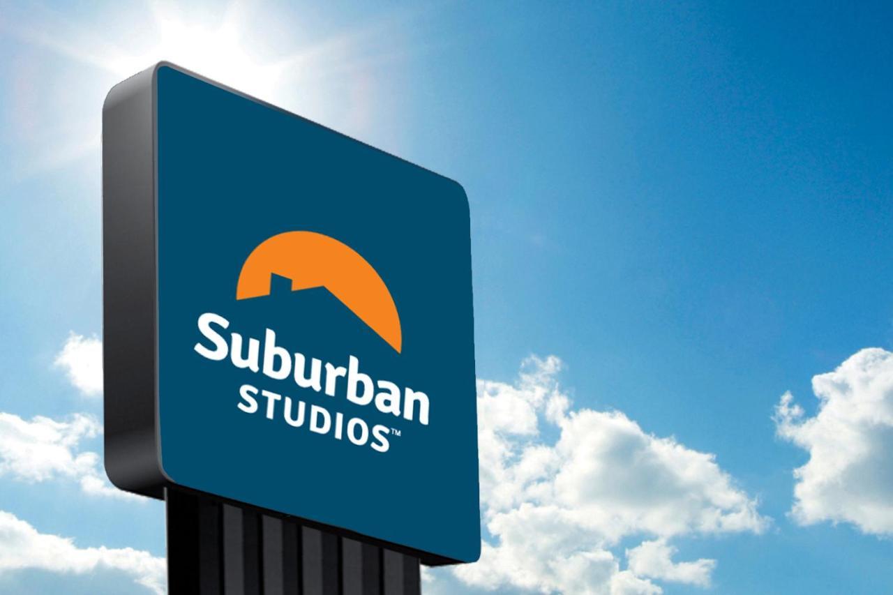 Suburban Studios Milwaukee Airport 외부 사진